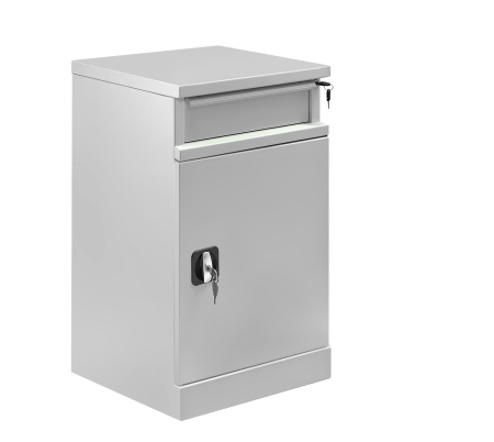 3_tumba-metallicheskaya-ts-2__tumba_ts_2_zakrit